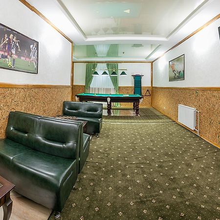 Arena Hotel Poltava Kültér fotó